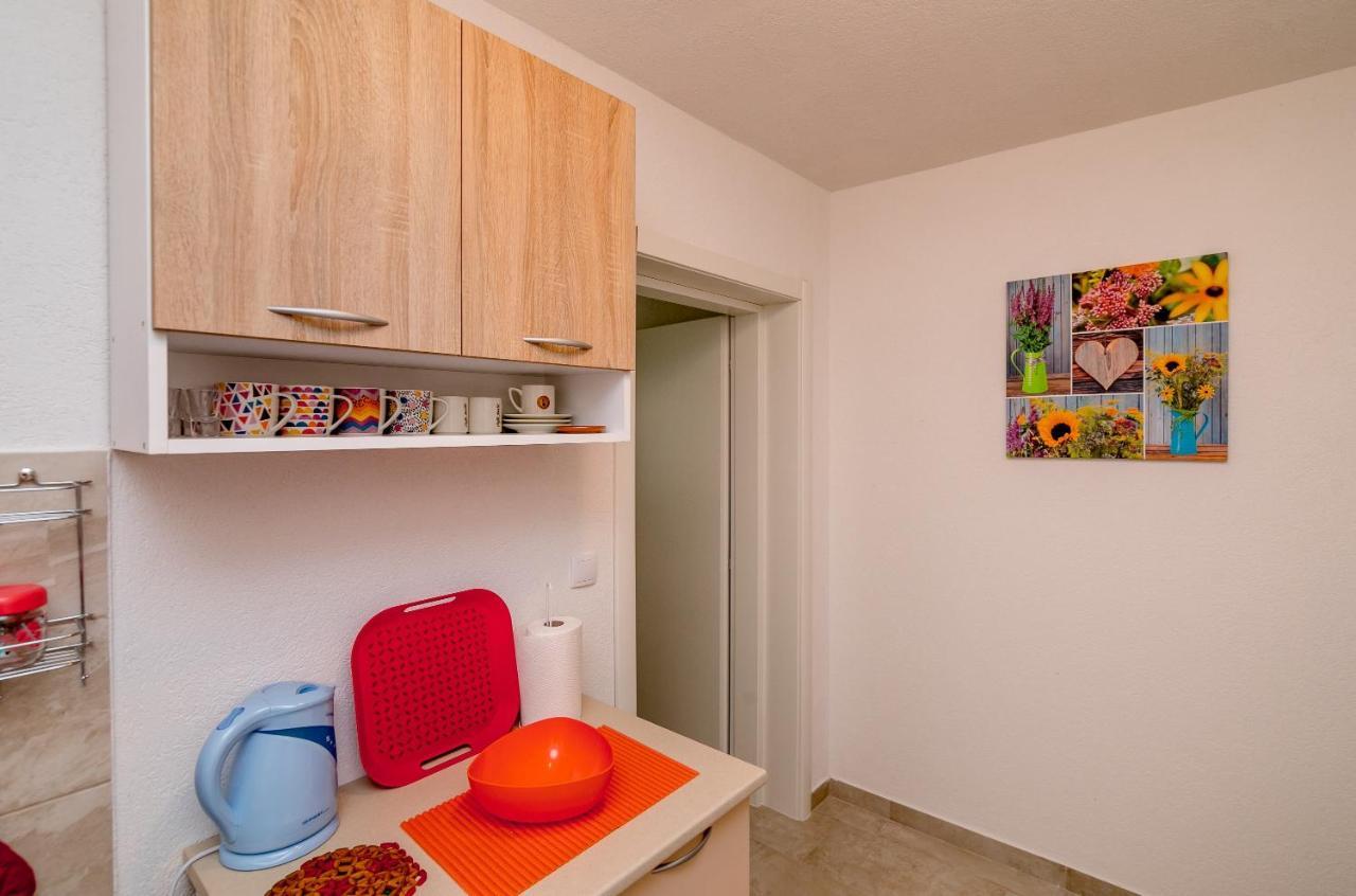 Apartments Mitrovic ลุชทิตซา ภายนอก รูปภาพ