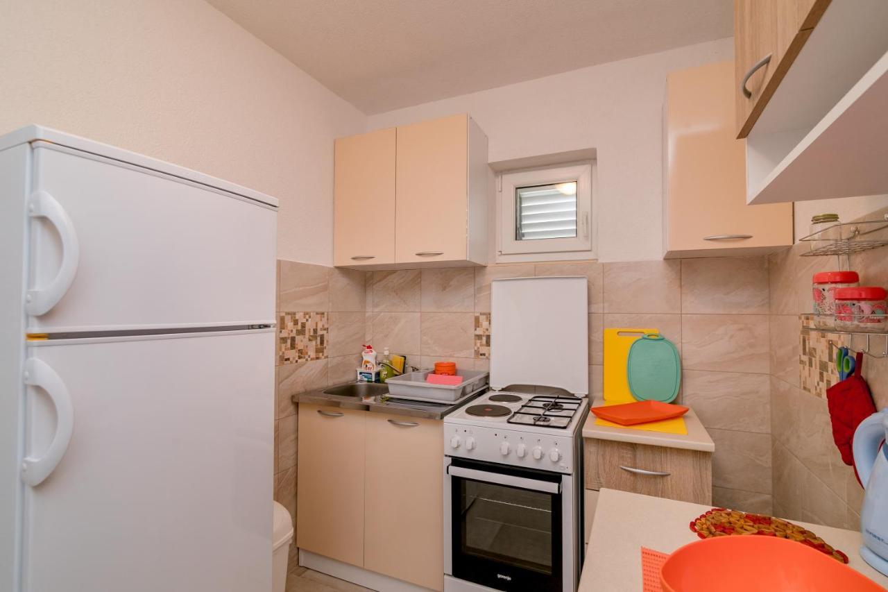 Apartments Mitrovic ลุชทิตซา ภายนอก รูปภาพ